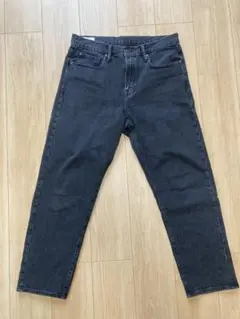 ギャップ　リラックステーパードジーンズ　ブラック　W32 Ｌ30