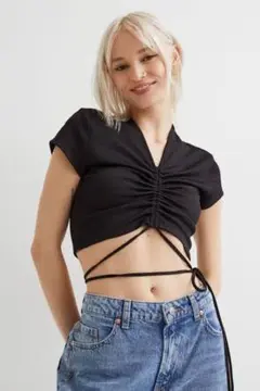 H&M クロップドトップス 黒