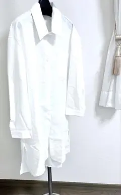 シャツブラース　ロング丈　オフホワイト　フリーサイズ　春夏