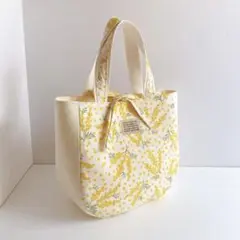 【今だけ価格】ミモザ柄の別マチラウンドトートバッグ