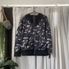‼️未使用に近い‼️PUMA プーマスウェットパーカー　リバーシブル　ブラック×迷彩