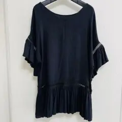 LAKOLE 袖フリル付き半袖チュニック ブラック M