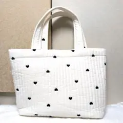 新品未使用!!　イブルハート柄トートバッグ ホワイト