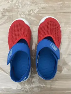 New Balance キッズサンダル 18.5cm 赤/青