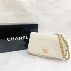 CHANEL✨シャネル マトラッセ ホワイト 白 チェーンショルダーバッグ