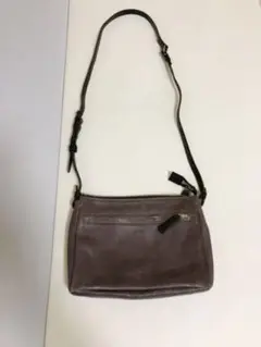 ショルダーバッグ
