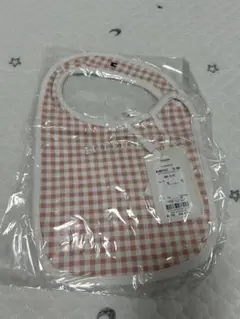 トミーヒルフィガー　スタイ　よだれかけ　ピンク　ベビー