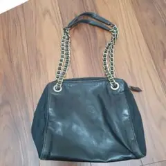プラダ チェーンショルダーバッグ