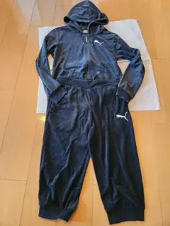PUMA フード付きジャージ上下セット