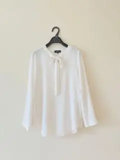 Theory ホワイトシフォンボウタイ長袖ブラウス