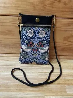 ハンドメイドスマホショルダー