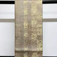 蔓状の植物が織られた袋帯 着物