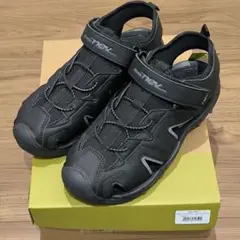 【未使用】 スポーツサンダル 23センチ