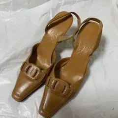 フェラガモ パンプス