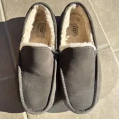 UGG スエード スリッポン グレー