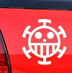ワンピース海賊旗 給油口 ステッカー|トラファルガー・ロー ハート海賊旗 車用白