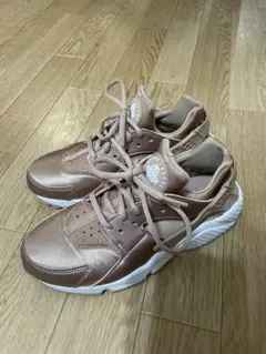 NIKE AIRHUARACHE RUN SE(ナイキ エアハラチ ラン SE)