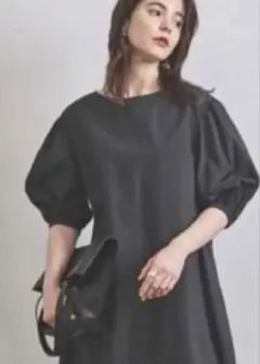 UNITED ARROWS パフスリーブワンピース黒22,000円