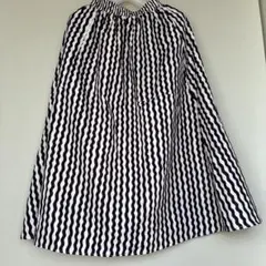 未使用品スカート
