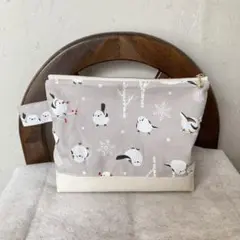 ハンドメイド　コットン　キャンバス　ポーチ　ピンクグレー　シマエナガ　20cm