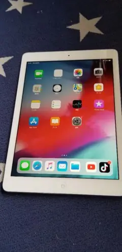 Apple iPad シルバー 16GB A1475