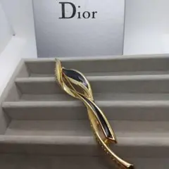 Christian Diorブローチ