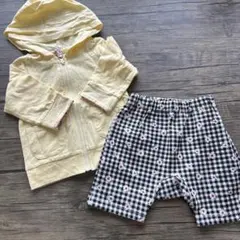 イエロー フード付きジャケットと花柄パンツセット