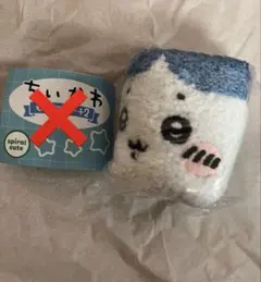 ちいかわ　もこもこポーチ2 ハチワレ