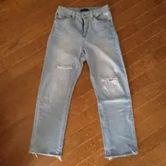 デニムジーンズ