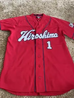 広島カープ　鈴木　レプリカユニフォーム　Mサイズ