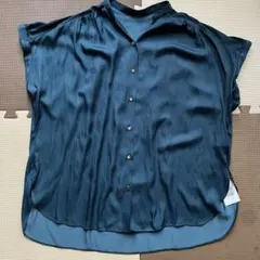 新品未使用　Ｍ　ミッシェルクラン　デザインブラウス