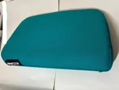 CAPEクッション ターコイズ　三角形　ケープ