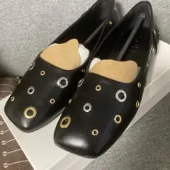 【未使用】〈SOFI〉スタッズ　フラットシューズ