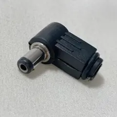 DC 5.5x2.1mm オスはんだコネクタ　90度直角DC電源プラグアダプタ