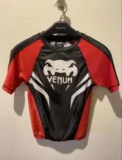 美品　Venum ショートスリーブ S 黒/赤