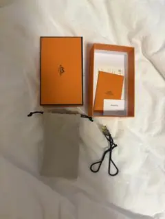 エルメス ビューラー アイラッシュカーラー　ル　クル　ブーシル アイラッシュカーラー ル クルブ-シル | Hermès - エルメス-公式