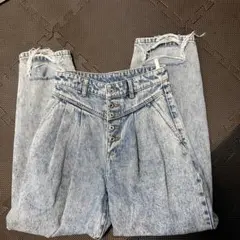 Item thumbnail for item d64b9990-5cde-40df-8f47-096743c8b2d9