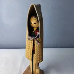 創作こけし 雪降る乙女 雪ん子 銘、判あり かわりこけし 豆人形 木地玩具