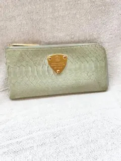 アタオ　長財布　ペパーミントグリーン　中古品　箱付き