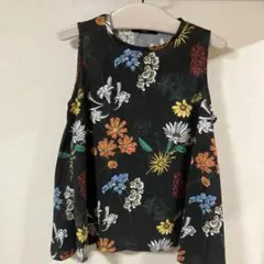 AZUL by moussy フラワープリント ノースリーブ　タンクトップ