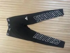 『美品』adidas ブラック ロゴ入り レギンス