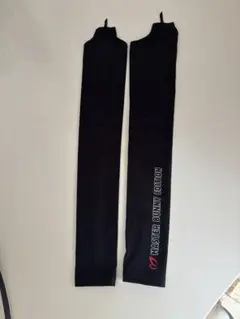 MASTER BUNNY EDITION アームカバー 黒