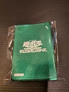 遊戯王 絶版 初期ロゴ メタリックグリーン　スリーブ　38枚　希少