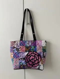 ケイフファセットパッチワークバッグ バラ刺繍&ポーチ