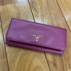 プラダ 長財布