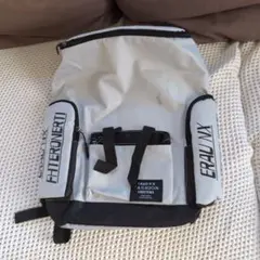 バックパック（色:グレー）