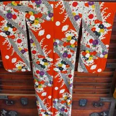 土日特価❗⑩女児着物　女児振袖　古典柄　正絹　おすすめ品