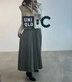 【新品 未使用】UNIQLO:Cプリーツスカート グリーン Sサイズ