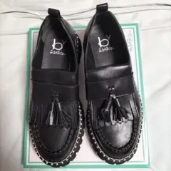 by ブラック フリンジローファー　あしながおじさん　靴　中古品