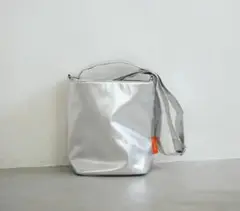 Item thumbnail for item 164d3cd1-45fb-4026-ab95-44693e363d7f